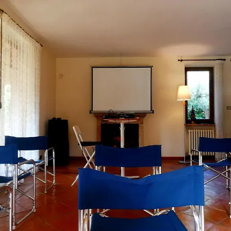 La Casa Tra Gli Ulivi فندق مبيت وإفطار *