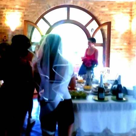 La Casa Tra Gli Ulivi فندق مبيت وإفطار